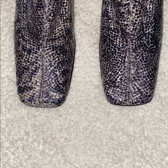 chinese laundry snake boots